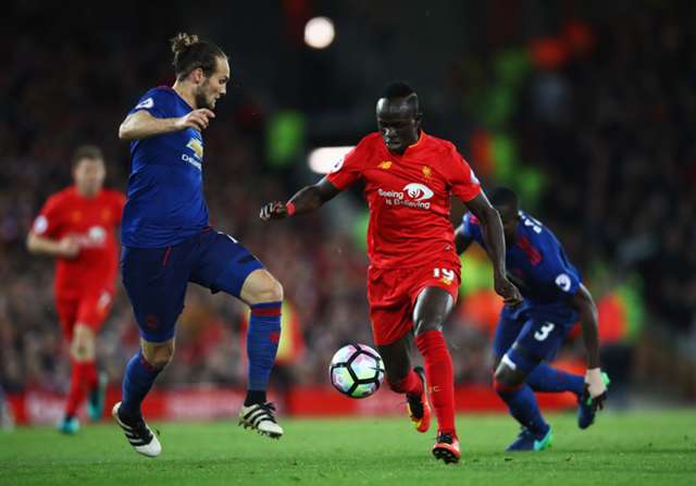 مواجهة مانشستر يونايتد ضد ليفربول في الدوري الانجليزي الممتاز